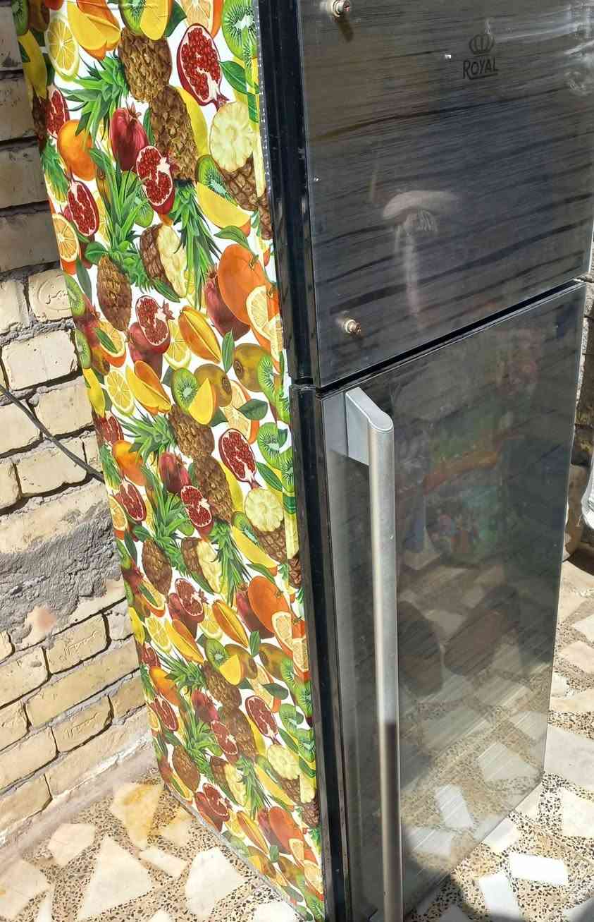 السلام عليكم ثلاجة شغالة 
تقريبا ارتفاع ١٥٠ سانتيم 
السعر ١٥٠ عنواني بغداد 
 قرب حي تونس 
‎0773 005 8291
