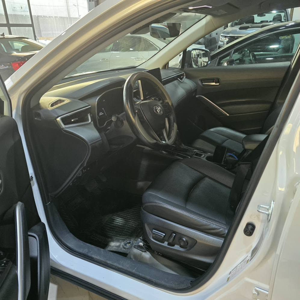 للبيع كورلا كروز ياباني اصلل
وارد امريكي موديل 2024
فول مواصفات xle
فتحة سقف سلايت 
كشنات جلد 
كشنات كهرباء 
كشنات هيتر 
قياده اليه 
رادار  360 
حساس امامي خلفي 
تبريد مركزي 
ويل كب حجم 18 انج
كاميرا دوارة 
شاشه كار بلي 
فول تحكم ستيرن 
صندوق كهرباء شفط
لايت زينون 
لد خلفي 
ماسحة حساس ماء ومطر 
اشاير بالمري وشفط
الضرر طعجه خفيف بالبنيد 
صور الضرر مرفقه 
السونار مرفق مع الصور 
الدعاميه والشباك بلادي 
السياره من الداخل تغليف كامل جلد 
وبعد مواصفات ماتحضرني 
السعر ٢٠٥ 
السياره كفاله الشواصي واللغود 
الايرباكات سليمه وضع شركه 
رقم وسنويه جديد 
شرط الغرامات والتحويل 
رقم اربيل الانكليزي 
العنوان اربيل 
للاتصال ***********
كورك     *********** أربيل, العراق
