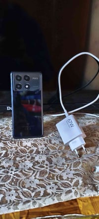 بوكو X6 برو • ما مفتوح • قابل التفاوض