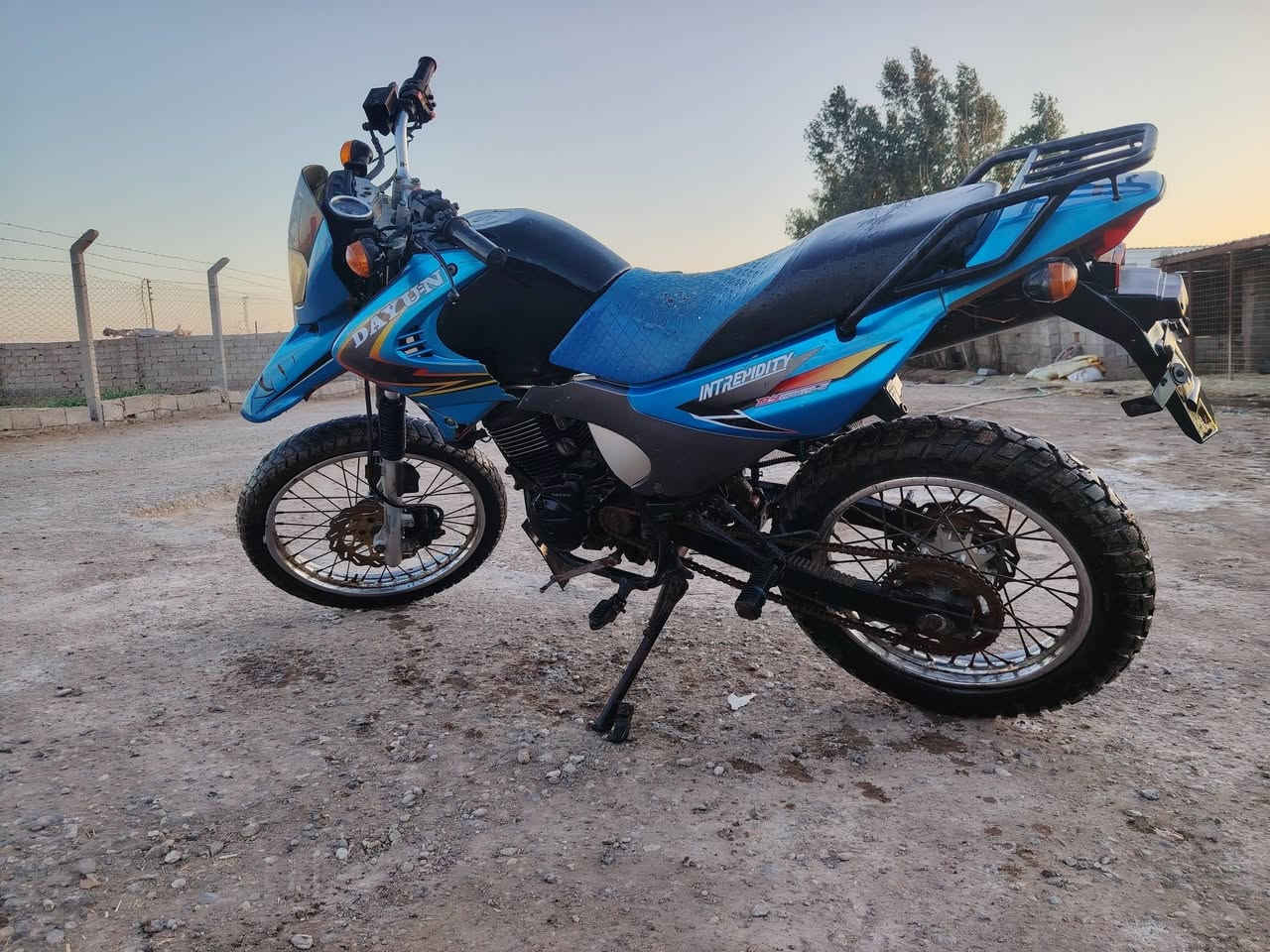 سلام عليكم دراجه البيع قفاز ٢٠١٩ في واسط الدجيلي الاستفسار أتصل على الرقم ***********
