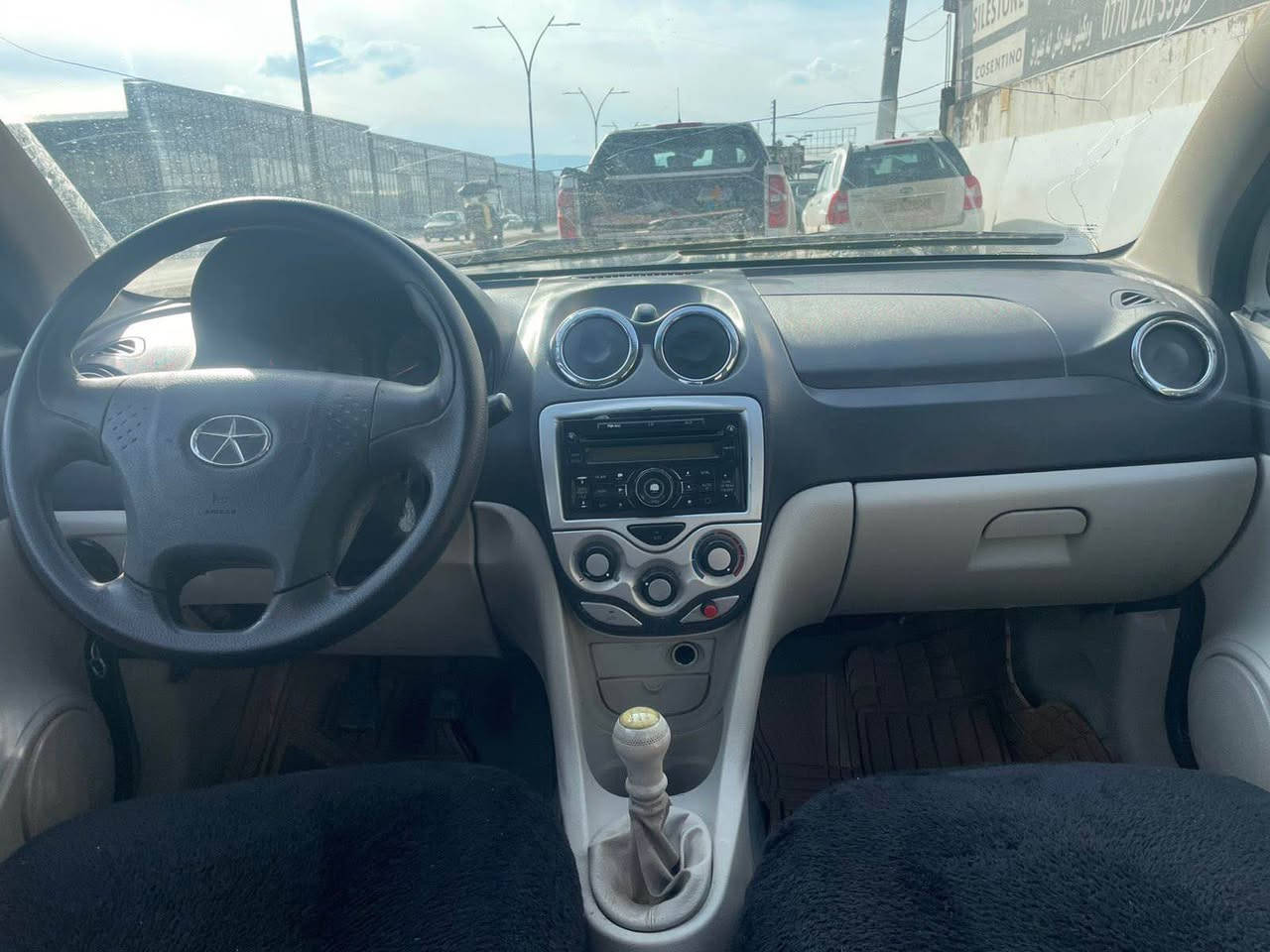 (***********فايبه رو وتساب)جاك 
٢٠١١
مه كينه زنجير
گيرعادي
گيرو مه كينه ي به شه رت نه كراوه ته وه
٤تايه ي تازه م بوم به ستوه
٢بارجه و په له يه كي بوياخه
ره قه م سليمانيه
به شه رتي تحويل و غرامه
سعري٤٣وه ره قه
***********
*********** السليمانية, العراق
