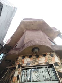 بيت للبيع في الكريعات شارع الكويتي! 🏡 مساحته 80 متر، واجهة 5 ونزال 16 ...