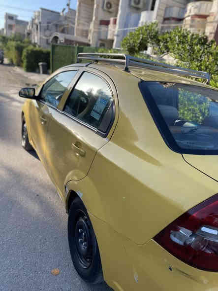 السلام عليكم سيارة افيو 2009 امريكي مكينة 1600 كير ومحرك مكفولات ✍️وتبريد ثلج ❄️ غرفتها نظيفة 
صدر جديد برغي مابي نقص تخم تايرات نظيفة 
كهربائيات شغالة كشرها شوفت عينكم نظيف فقط بنيد ترتيب بسيط تسويله جمالية  الك بس ممتفرغ الها 
تحويل ثاني يوم لا عليكم بهيئة ولا غرامة كله يتصفر 
سيارة خير من الله تشغل وتروح وين متريد 
السعر 41 قفل للاستفسار ***********
