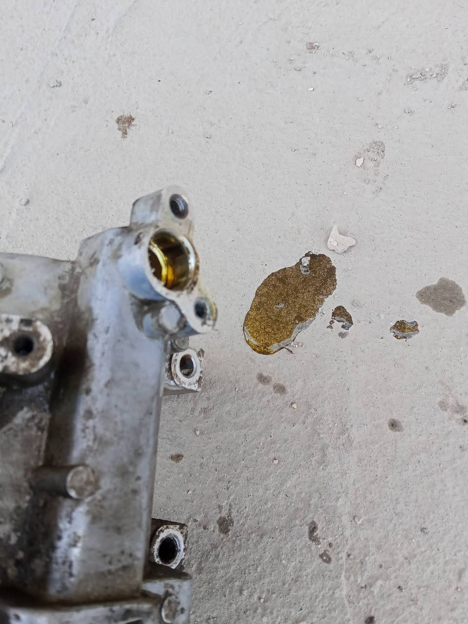 السلام عليكم كمبريسر فولكس بلادي مستعمل موسم بعده بل دهن  50 قفل


**إذا كنت صاحب هذا الإعلان وتريد حذفه لأي سبب، رجاءا أرسل رسالة إلى الدعم الفني**