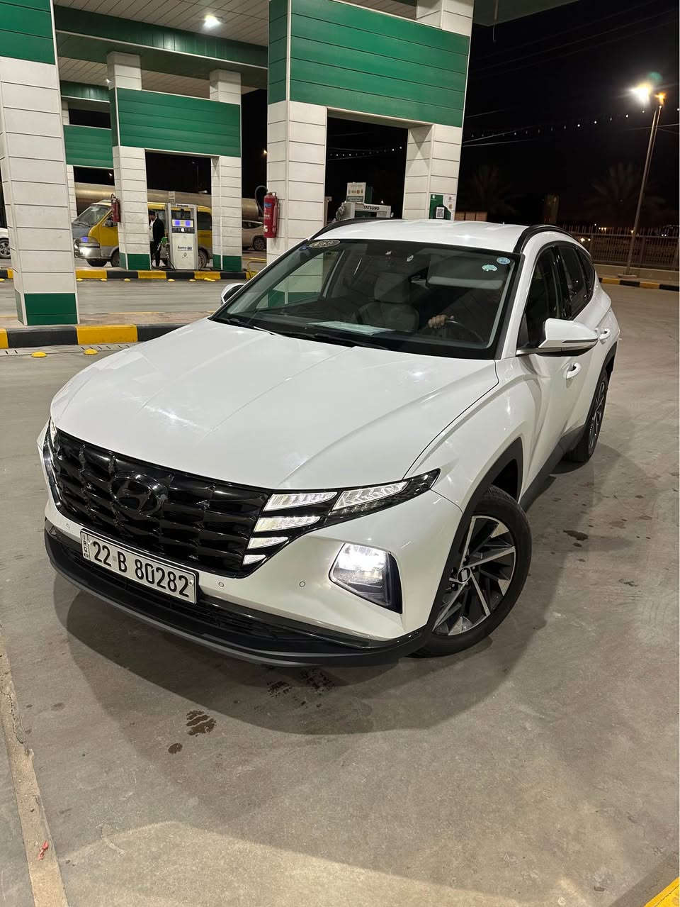 سلام عليكم للبيع هونداي توكسان مديل 2023 كفاله لا ضربه ولا صبغ ولا تبديل ولا فتح فقط صبعين بارد سياره فول فول مواصفات عده لبنرامه فول رقم اربيل سنويته لل 2028 كير محرك حداديه كفاله تبريد كفاله علا وضع زيرو سعر 202 وبيه مجال بسيط رقم الهاتف *********** النجف, العراق
