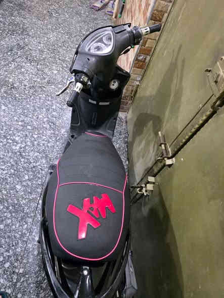 للبيع عدله مزوده تزويد بلادي
مكفوله كفاله عامه 
وياله 
ودبلات 
وكشن 
ويدات بريك وبانزين
عداد 4ولفات
منضومه زنزن
تايرات جلاتين 
دراجه ابحاله الوكاله 
مكفوله كفاله عامه 
ختم واحد 
مراوس او بيع 
سعر خاص 
***********
