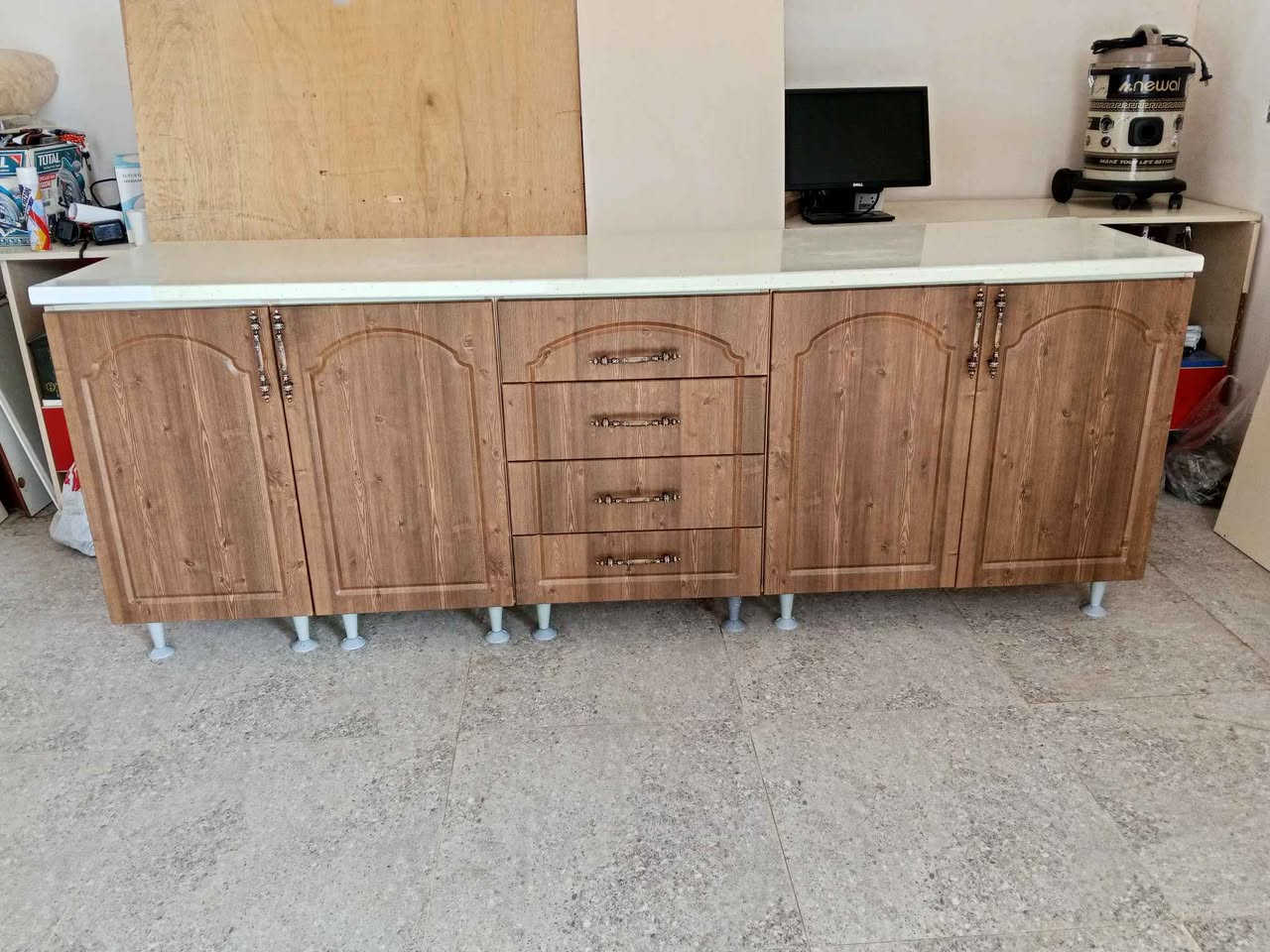 ئەم ژێرکەوانتەرە بو فرۆشتن قیاسی 240دەرگاکانی ماڵامپرێسە لاشەکەی ئێمدیئێفی تورکیە دەستکردە زۆرتازەوجوانە 4 پارچەیە نرخ 120هەزار السليمانية, العراق


**إذا كنت صاحب هذا الإعلان وتريد حذفه لأي سبب، رجاءا أرسل رسالة إلى الدعم الفني**