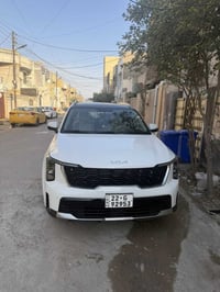 سورنتو موديل 2024 وارد خليجي مكفوله كفالة عامه ماشيه 20 الف كيلو متر ف...