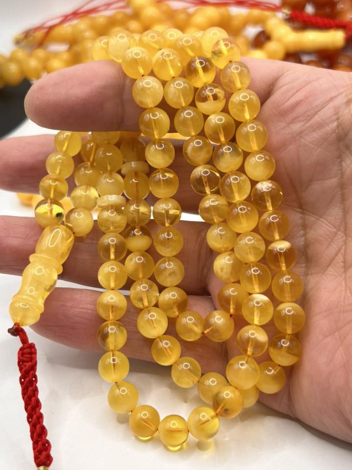 مسباح كهرب حر طبيعي كنغرادي منوصف بالكامل خد و خد قشطة بعسل مسباح صلاة 99 حبة الوزن 32 غم قياس الحبة 8.25 ملم السعر خاص يوجد توصيل للمحافظات كافة.


**إذا كنت صاحب هذا الإعلان وتريد حذفه لأي سبب، رجاءا أرسل رسالة إلى الدعم الفني**