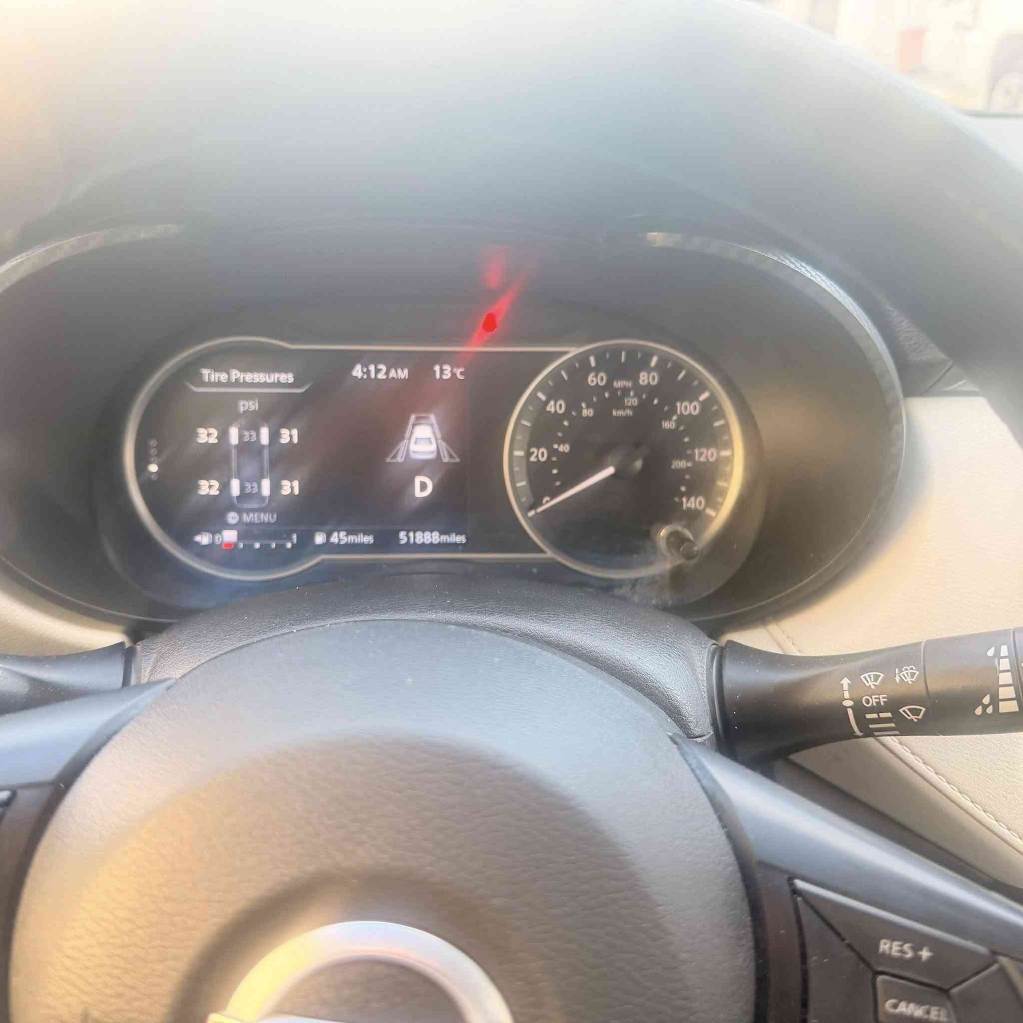 نيسان فيرسا 2021 
موصفات sv
بصمة ابواب +بصمة تشغيل
شاشة ايباد تدعم كار بلي 
حساس خلفي 
رداد امامي خلفي جانبي
فول تحكم استيرن جهتين 
كروز سرعة وتحديد ومسار قيادة الية
توقف ذاتي 
نقاط عمياء
ماشي 51 الف ميل
وباقي موصفات معروفة 
حادث كلش بسيط بجم امامي وخلفي كبس 
حادث جاملغ الامامي طرف السايق صبغ
وباب الخلفي والجاملغ الخلفي طرف السايق رش امريكا
سيارة شرط بدون قطرة دواخل 
صور الحادث مرفق مع الصور
مكان السيارة في كركوك
السعر ١١٨ ومجال بسيط جدا
الاتصال: ***********
***********
