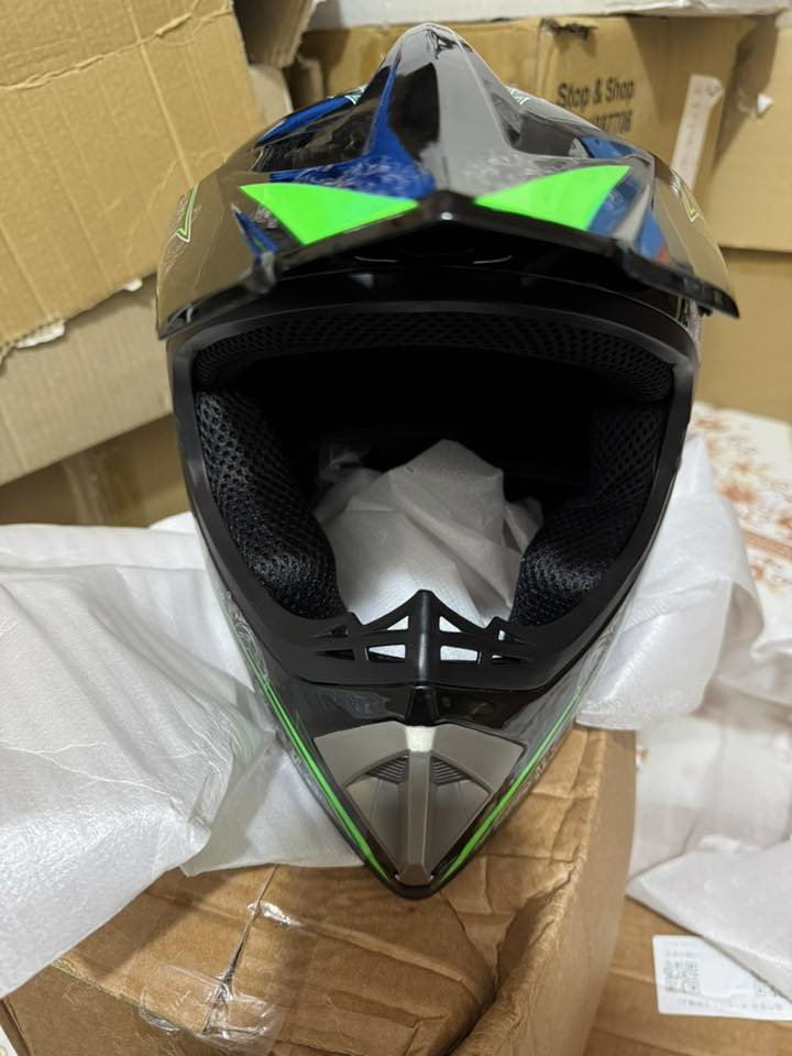 القياس M جديدة بالكارتونه اطونا سعر وبالعافية


**إذا كنت صاحب هذا الإعلان وتريد حذفه لأي سبب، رجاءا أرسل رسالة إلى الدعم الفني**