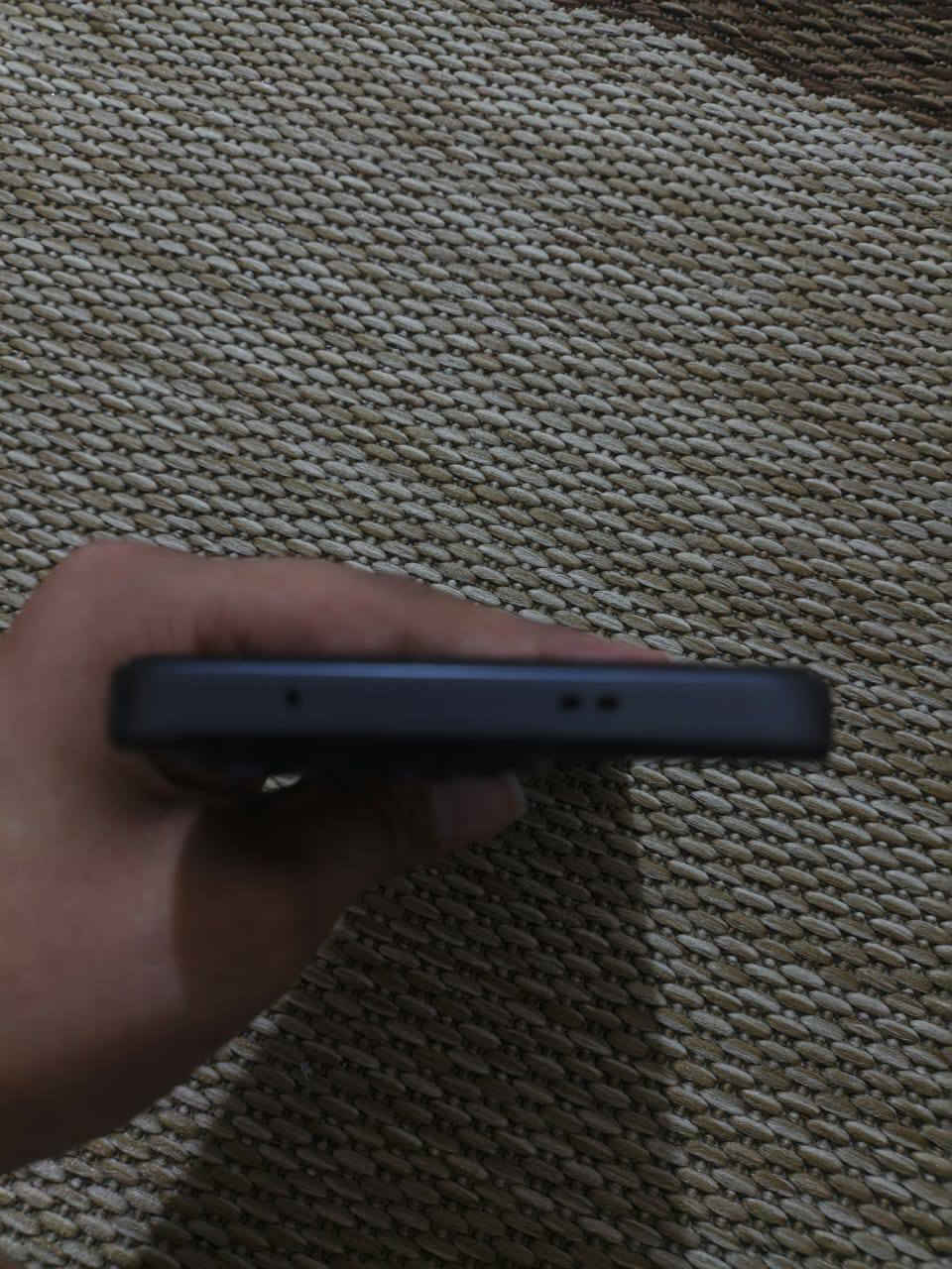 السلام عليكم مستعجل على بيعته  عندي موبايل تكنو فوفو سفن التراه فايف جي الذاكره 256 رام 8 الون المميز 120 فريم في لعبه بوبجي بدون غراض بس شاحنه السعر 365 و بي مجال حك جيه العنوان بغداد شعله رقم الهاتف ***********
