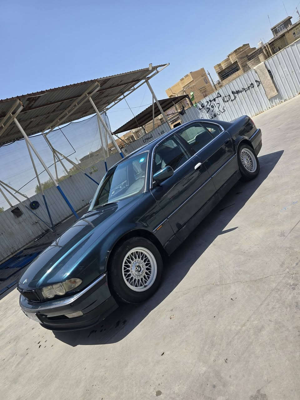 فقط بيع بدون مراوس بدون اقصاد محتاج نقد وريد ابيع
موديل ١٩٩٦ رقم بغداد بسمي سنوية ورقام وهزة كلة جديد

اصل ٧٤٠ مكينة جديدة v8 30 

صدر خلفي امامي الله يشهد اكل مليون و٤٠٠ عربانة خلفية كاملة من الدسكات للاكسل مال ٧٥٠ بحيث تمشي ٢٠٠ رون اقل ٣ 
غرفة جديدة فول كهرباء والصدر الامامي نفس الحاله من الفرممة كامل عله شدتة حت المشط ويا صالنصه جديدة من الطول للطول صبغ جديد درجة اولة ٥ مراحل اخوان السيارة مصروف عليهة وجاهزة بس اني صار عدي شغل وريد بيع بيع سريع السعر ٦٠ قفل الله يشهد السيارة علي ب٩٠ بيدي معمرهة من الصفر وهواي تعبان عليهة وياهة بعد غراض كلش هواي 
تبريد كله مربوط من اخذتهة الولد كلي بس القايش مكطوع اني ما مجربة ابيع تبريد عاطل حت لا اتعاتب علي بعدين وذا طلع بس قايش بل عافية عليك 

مكاني بغداد الحسينية 

***********

***********
