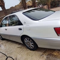 فتحة سلايت • جلد اصلي • كاميرات وحساسات