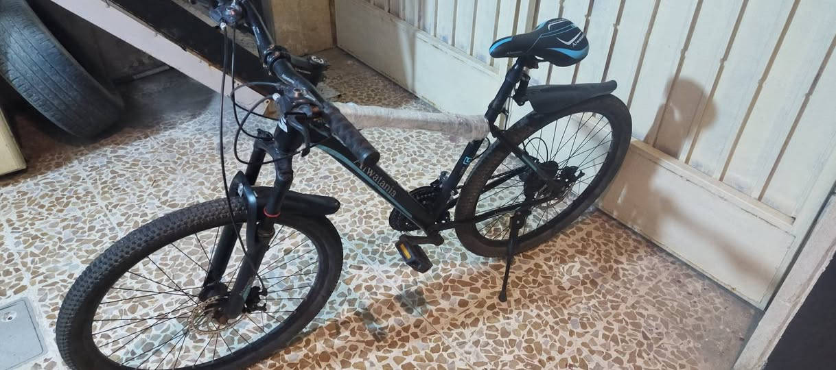 بسكليت للبيع
حجم26
الغيار 3*7
بريكات ديسكات شغاله
جديد ونظيف
السعر90الف وفيه مجال
الله يبارك لصاحب النصيب.


**إذا كنت صاحب هذا الإعلان وتريد حذفه لأي سبب، رجاءا أرسل رسالة إلى الدعم الفني**