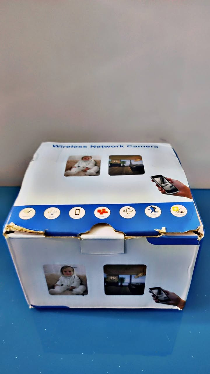 سلام عليكم 

اخوان اعتذر على مارديتلهم بالمنشوره قبله هيه جانت قطعه وحده ونباعت وهسه طلعت قطعه ثانيه الي يريده يتفضل خاص وبخدمته والرقم .   ***********

متاح كامره ذكيه فول موصفات واي فاي تربط على جهاز  بدون كلشي بس تخليه على كهربا وتربط على جهاز تشتغل عندك وين مجنت انته حته لو خارج العراق بيه تطبيق تنزله وتربطه تحفض وتسجل وتنطيك انذار بكل حركه اصير وتفتر 180 دراجه وفوك وجوه واضافتا بيه كير بالبرنامج تتحكم بيه يمنه ويسره وفوك وجوه وتتبع الحركه وتنطيك صوت الموقع وهم بي مايك تكدر انته بجهاز تحجي مباشر يطلع صوت بيه وهم تكدر تلتقط صوره الاي شخص يفوت من يمه بيه هواي موصفات جديده غير مستعمله وبيه ضمان طبعا قطعه طلعتلي امزون 

كاعد يبعونه بهواي اسعار 80 وبيهم 100 اني عارض 20 الف فقط 
الي يريده يتفضل خاص
