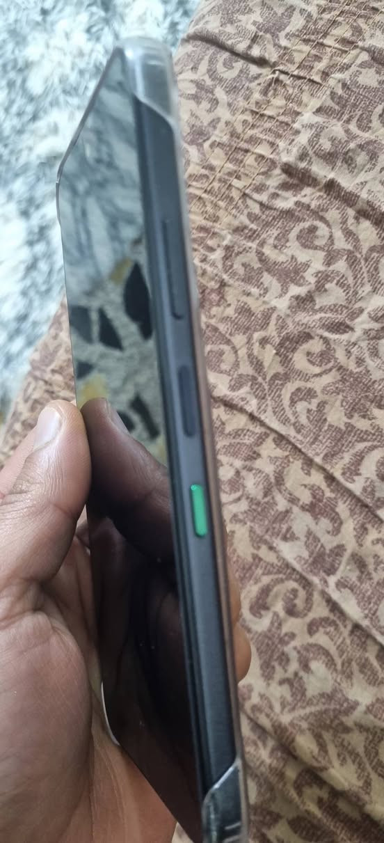 مرحبا 
انفنيكس هوت ٦٠ 
للبيع نضيفه ابن عم الجديد
رايده ب ١٧٥ وبيه مجال 
مكاني بغداد العبيدي الرئاسه 
*********** اتصال او مراسله
