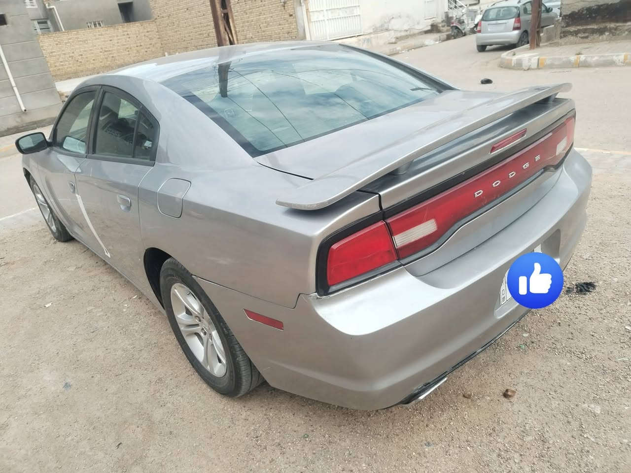 السلام عليكم للبيع
جارجر ١٣ اصل صبغ حزام سياره جاهزه رقم بغداد مكلف بالنشر سياره جاهزه وبدون اي نقص سعر سياره ١١٥ وبيها مجال قليل مكلف بالنشر *********** 
مكان السياره ديوانيه
