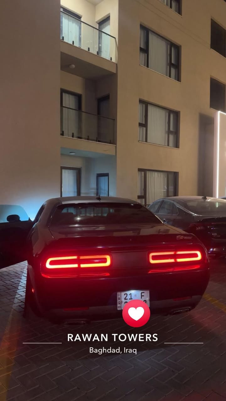 السلام عليكم
جالنجر موديل ٢٠١٦ 
لون نيلي 
سياره فول مواصفات بس بدون فتحه ورادار 
ماشيه ٨١ ميل
جاهزه من كلشي 
حادث خلفي خفيف صوره بلتعليقات 
مراوس بسياره اقل سعر ٤ بوب  او بيع
للاستفسار على الخاص متواجد


**إذا كنت صاحب هذا الإعلان وتريد حذفه لأي سبب، رجاءا أرسل رسالة إلى الدعم الفني**