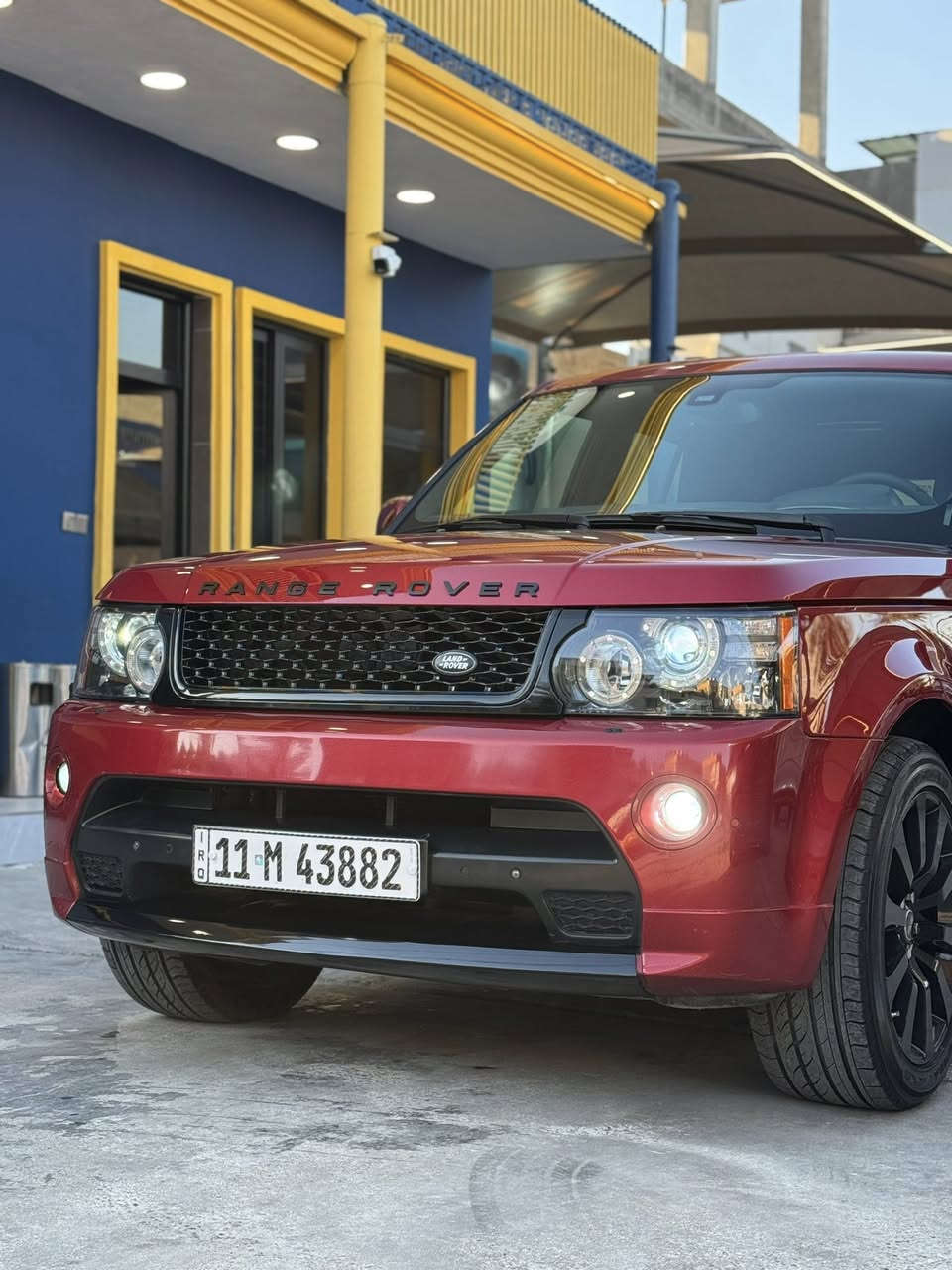 رانج روفر  
سبورت 2013 🇬🇧
مواصفات اوتوبايغرافي
ماشية 126 الف كيلو 
رقم بغداد 
من انظف الرانجات ال 2013

وكاله سردار
صيانتها كاملة وجاهزة كفالة عامة بدون صبغ

٨ سلندر بانزين بدون سوبر 
محرك Hse طلب خاص مواصفات اوتوبايغرافي
كير مكينه حداديه كلها بشرط مكفوله كفاله عامه 

ماتحتاج اي مصرف جاهزه 
سياره كلها بشرط الفحص مكفوله 

المواصفات 
🛑 ٣ شاشه ديفيدي 
🛑جكات تصعد ٣ وضعيات قيادة
🛑سلايت
🛑٤ ابواب بصمه + بصمة تشغيل
🛑 كشنات تدفئه حتى الخلفي 

داخل احمر واسود لونين 
يجي بس بل اوتوبايغرافي
تخم تاير جديد 
مكان السياره بغداد

للاستفسار  
*********** يوسف
@الجميعYousif Range
