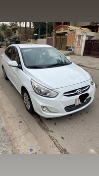 هونداي اكسنت2016  خليجي   اللون ابيض نظيفه   مكفوله  مكينه 1.6  تحكم س...