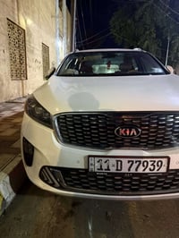 كيا سورنتو خليجي رقم بغداد مشروع وطني موديل ٢٠٢٠ شكل ال٢٠  دبل شباك شك...