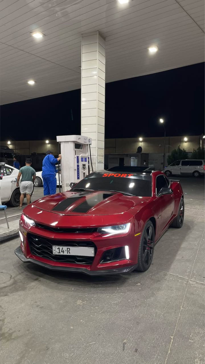 السلام عليكم للبيع كمارو 2012 R/S لون كرزي مميز مكينه 3600 فول مواصفات للاخير رقم بصره انكليزي سنويه جديده تحويل ثاني يوم حادث جاملغ وبنيد وباب السايق صفحه السايق كلها مصبوغه كفاله من لغود وشواصي وتكم 
فتحه سلايت
داتا شو
كشنات كهرباء 
كامره خلفيه 
سماعات poston
حساسات خلفيه
لد محيطي بالغرفه
لدات نهاريه 
اشاير لد امامي
لايت زنون عالي ناصي شرط نهاار
كيجات يم الكير 
بجم محدث 2018 اصلي
سستم صوت كزوز ع الريمونت رعب
دوشمه كشنات جديده 
دوشمه ارضيه جلد
مكينه وكير شرط تبريد ثلج حداديه جديده كهربائيات كلها كامله غرفتها كلش حلوه السياره كلش متعوب عليها من كل النواحي وحلوه ومرتبه السعر 83 وبيها مجال وهذا رقمي *********** مكاني بصره البصرة, العراق
