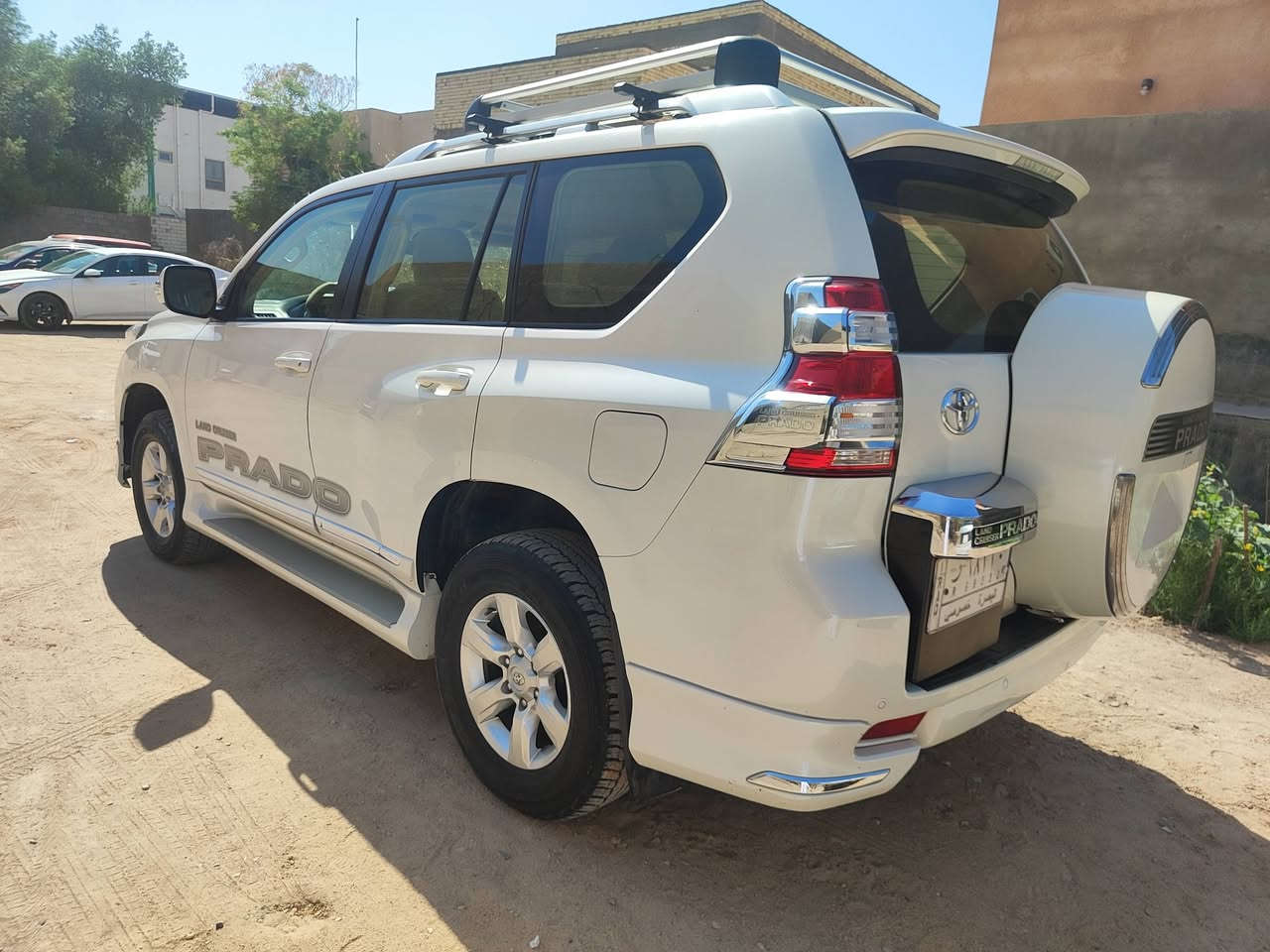 برادو 2016 TX-L
تحكم ستيرن
دخول ذكي 
تبريد 3قطع
تدفئة
فتحة سقف
سيدي uax
ثلاجة
كشنات كهربائية 
دفع رباعي 
مريم شفط
حساسات خلفية بلاد
كامري خلفية بلاد
ايكو
مثبت سرعة 
محرك 6 سلندر 
حدادة جديده 
ماشية 270 الف
رقم بصرة باسمي

مكاني البصرة / الجزائر 

السعر 32،000 دولار

تواصل واتس آب / اتصال
***********
