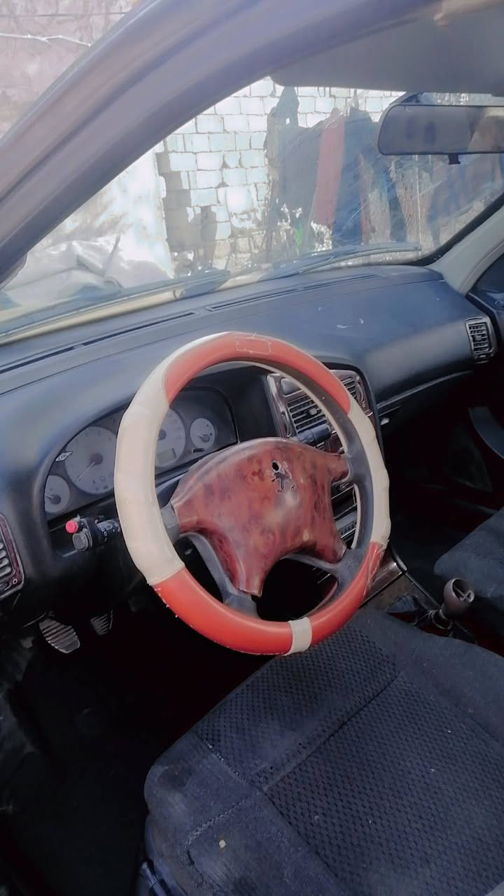 للبيع 2012مكان النجف رقم كربلاء انكليزي طالع رقمها بس ما جايبه غراامه ما عليها *********** سنويه 28 السعر 27 بيها مجال
