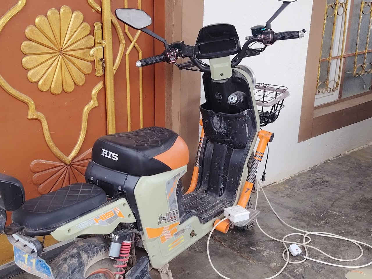 السلام عليكم موطور شحن للبيع HIS
(H900)
السعر ب350 وبي مجال 
العنوان: الخضرانيه مقابيل السايلوو
***********
