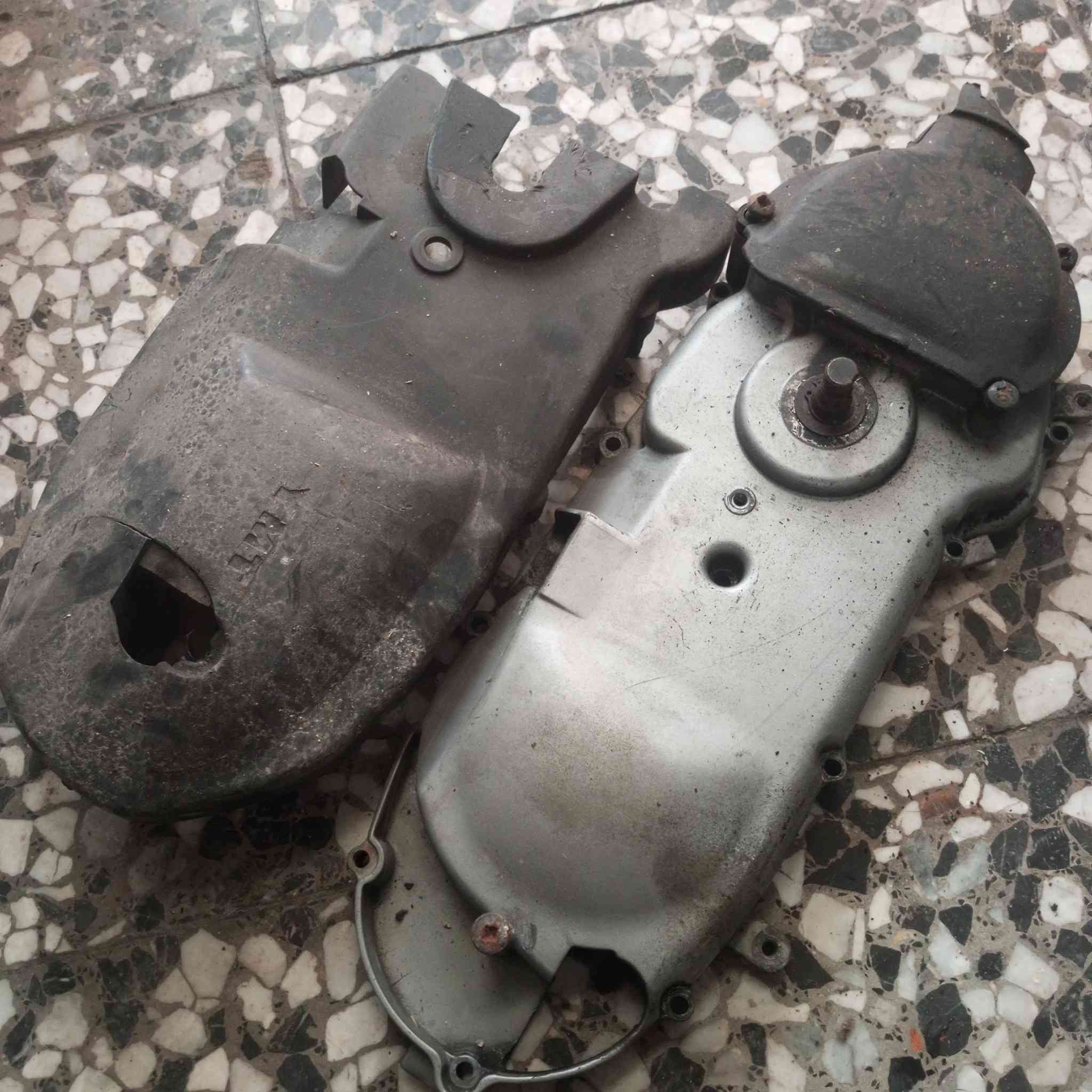 غراض للبيع. المكان بغداد الشعب
كور اصلي كراين جديد ب35 قفل رمبة
سلف وكابريتر ب35 
قبق هندر تفصيخ بس الهلال خارط ب20
شوتة بلادية مختمة ب8
غلاف مكينة كامل تفصيخ ب8 
قطرات الوردية ب2 والبلادية ب3 اصلية والرياضية ب4
كلج امامي تفصيخ ب18
واقية مال صالنصة وغلاف باتري اصلي ب4
مال سوبر الواحد ب2


**إذا كنت صاحب هذا الإعلان وتريد حذفه لأي سبب، رجاءا أرسل رسالة إلى الدعم الفني**