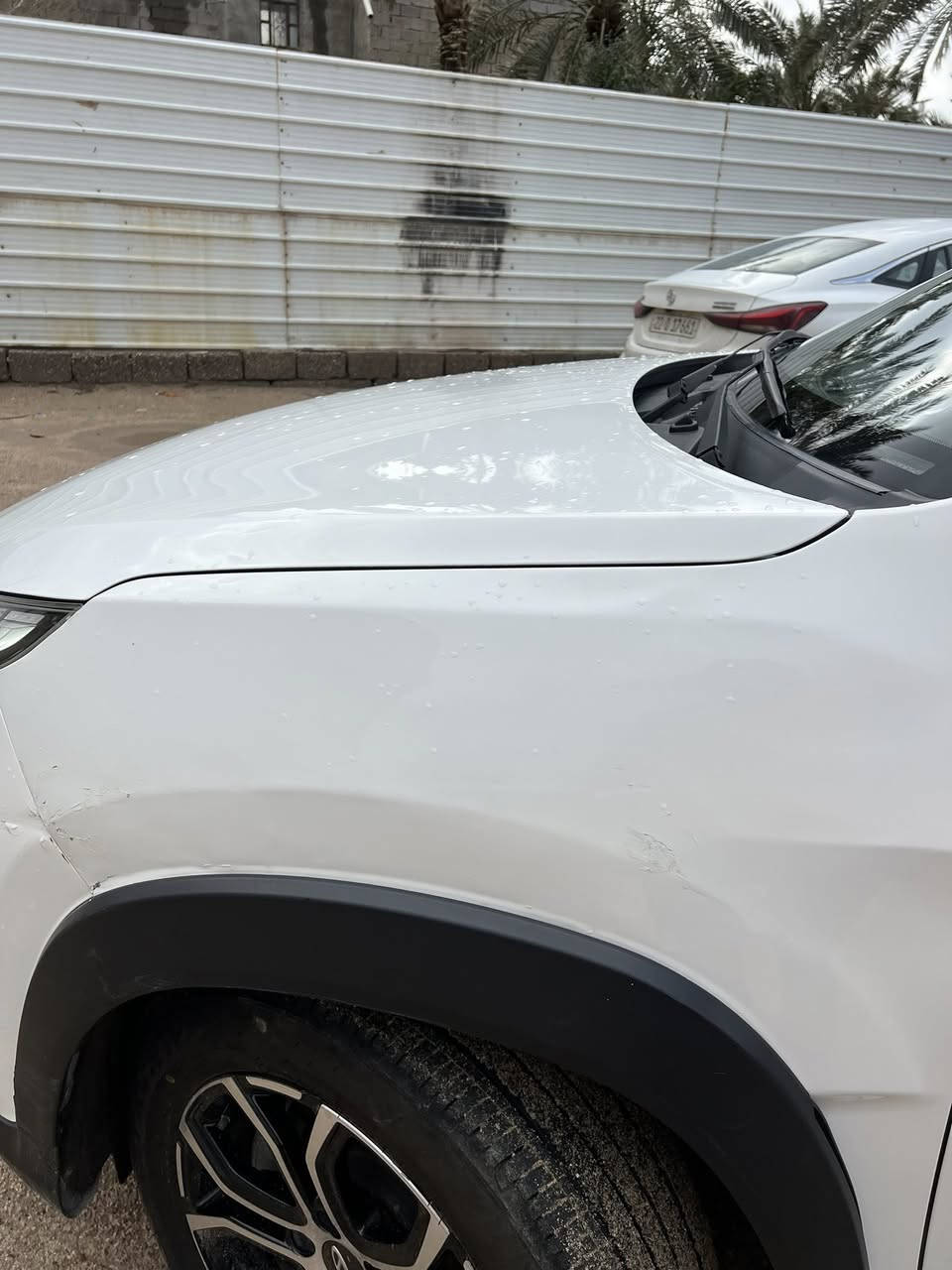 السلام عليكم
تيكو 2 برو موديل 2022
رقم بغداد السيارة موجودة بالبصرة 
السياره بيها جاملغ والباب الأيمن صبغ فقط والجاملغ الأيسر بي طخه 
السيارة اقصاد تخلص هاي السنه اقصاد
السيارة ماشية 27 الف
السعر المطلوب 97$
للتواصل ***********
