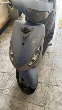 ماكس قجمه منغولي دراجه حاويه نزلت قبل شهرين للبيع ما ناقصه شي بس لايت ...