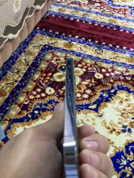 ايفون 13 برو ماكس 
ذاكره 128 

بطاريه 72

تك سم  

شرط مايعبر هواء الجهاز حيل نظيف 

السعر 700 وبي مجال 

***********
