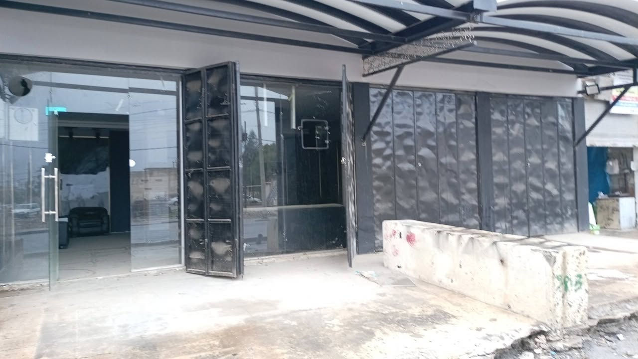 بسم الله وعلى بركة الله٠٠سيتم افتتاح مكتبنا الجديد قريبا في منطقة الغزلاني في أيمن الموصل ٠٠ونرحب بكم في كل عروضكم ومشترياتكم ٠٠للتواصل بنا على *********** هاتف وواتس اب ٠٠عملنا يشمل كافة المواقع السكنيه الحديثه في مجمعات الغزلاني والتجاريه في أيمن وايسر الموصل٠٠وتبقى ثقتكم سلم لنجاحنا
