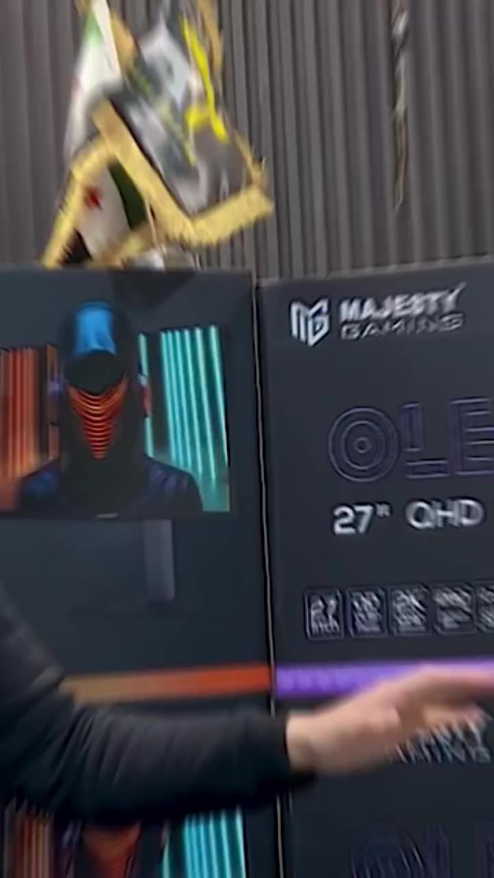 من شركة الربيع للتجارة RT 🌸
🔥 تجربة لعب وتصميم بلا حدود مع شاشات MAJESTY 🔥
إذا كنت من عشّاق السرعة، الدقة العالية، والألوان الواقعية، شاشات MAJESTY رح تنقلك لمستوى ثاني تمامًا 👌
🖥️ الموديلات المتوفرة:
✨ MAJESTY – 27 إنش – 2K – 320Hz
دقة عالية جدًا 2K
تردد خرافي 320Hz لنعومة فائقة بالحركة
مثالية للألعاب التنافسية والتصميم الاحترافي
✨ MAJESTY – 27 إنش – 2K OLED – 280Hz
لوحة OLED بألوان عميقة وتباين قوي
دقة 2K مع تردد 280Hz
تجربة مشاهدة وألعاب واقعية بشكل مذهل
🎮 مناسبة للجيمينغ، المونتاج، التصميم، والاستخدام الاحترافي.
📦 متوفر لدينا أفضل الإصدارات مع فحص وتجهيز كامل.
📞 للاستفسار والطلب:
0988779070 — للابتوبات والإكسسوارات
0980829966 — لأجهزة الـPC ومستلزماتها
📍 العنوان:
دمشق – البحصة – ساروجة – مقابل فرن مرحبا – الطابق الأول
🚚 توصيل داخل دمشق وشحن لجميع المحافظات السورية.
🔗 قنواتنا الرسمية:
واتساب: https://wa.me/0988779070�
تلغرام: https://t.me/Rabeetrading�
#Majesty #شاشات_قيمنغ #2K #OLED #320Hz #GamingSetup #RT_ربيع_للتجارة #Damascus #PC_Gaming


**إذا كنت صاحب هذا الإعلان وتريد حذفه لأي سبب، رجاءا أرسل رسالة إلى الدعم الفني**