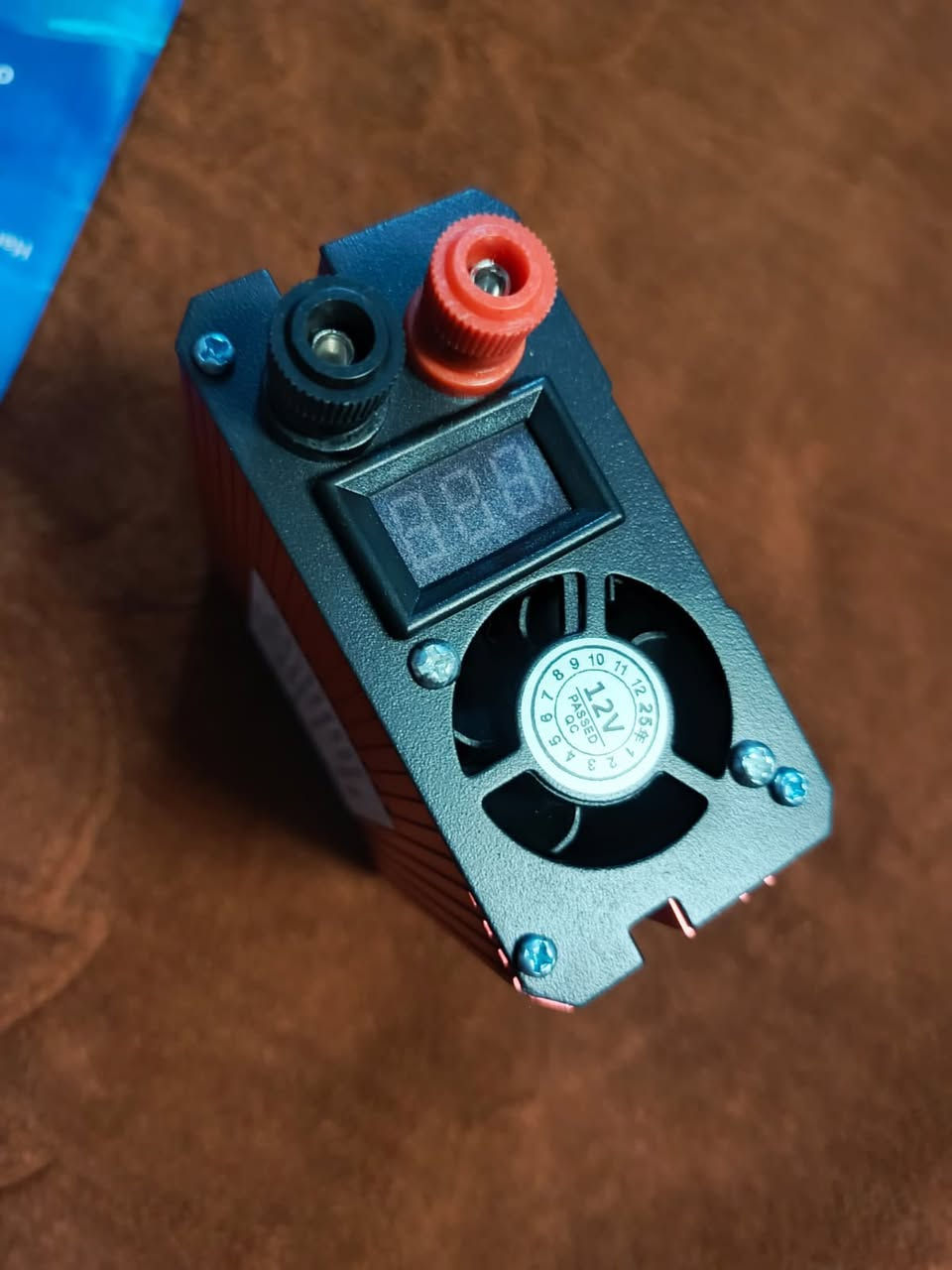 عاكسه 600w  تنربط ع جداحه السياره وع باتري طبيعي


**إذا كنت صاحب هذا الإعلان وتريد حذفه لأي سبب، رجاءا أرسل رسالة إلى الدعم الفني**