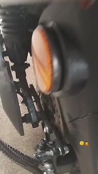 لبيع 318  6 بطاريات شرط.   وين ما تريد نروح نفحص  يقرون عل حمل 11. وشر...