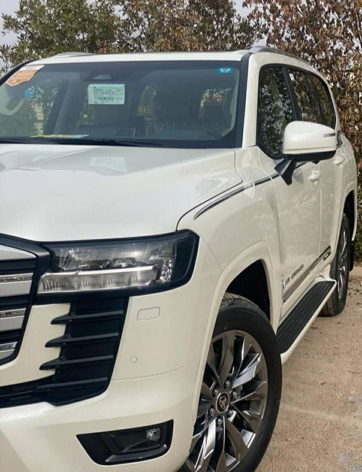 لاندكروز 2025 زيرو 
 ماشيه 200 كيلو فقط كامرات محيطيه
 شاشه كبيره ام الرادار علامه TSS
محرك كير واير بشرط مامفتوح 
سيارة حيل نظيفة كلشي عل بلاد جديد 
سنوية هزة كلشي جديد مدفوع لـ
باسمي السنوية بشرط تحويل وغرامـة
سيارة مابيـها دينار مصرف كامل من كل نواحي
رقم صاحب سيارة ***********
