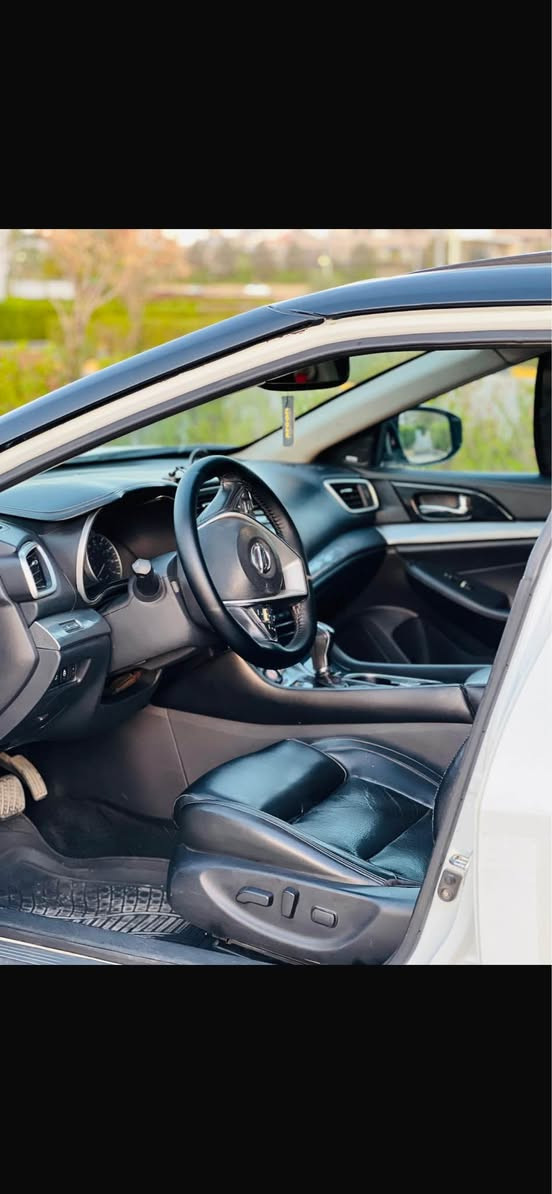 السلام عليكم ...
فقط (( بيع ))
130$ورقه وبيها مجال
نوع السيارة : نيسان مكسيما 6 سلندر 300hp *
الموديل : 2017
المواصفات : SL فول ( بانوراما ، كشنات جلد ، كشن كهرباء ، كشن تدفئة ، تحكمات ستيرن جهتين ، رادار جانبي ، مثبت سرعة ، حساسات امامي خلفي ، مانع اصطدام ، تحذير الخروج من المسار ، تبريد قطعتين ، منافذ جام أوتو ، ماوس تحكم شاشة , نظام كار بلي ، وضعيات قياد )
أشاير بالمري ، لايتات e
لون السيارة : صدفي
عداد ألمسافة : 140 الف كيلو
عدد الاسطوانات : 6سلندر
وارد : امريكي
رقم اللوحة : اربيل -
ألملاحظات : السيارة بيها 3 قطع صبغ ( جاملغين امامي وبونيد ) ، كير محرك شاصي مكفولات شرط الفحص
مكان السيارة سليمانية
تلفون: *********** Singapore
