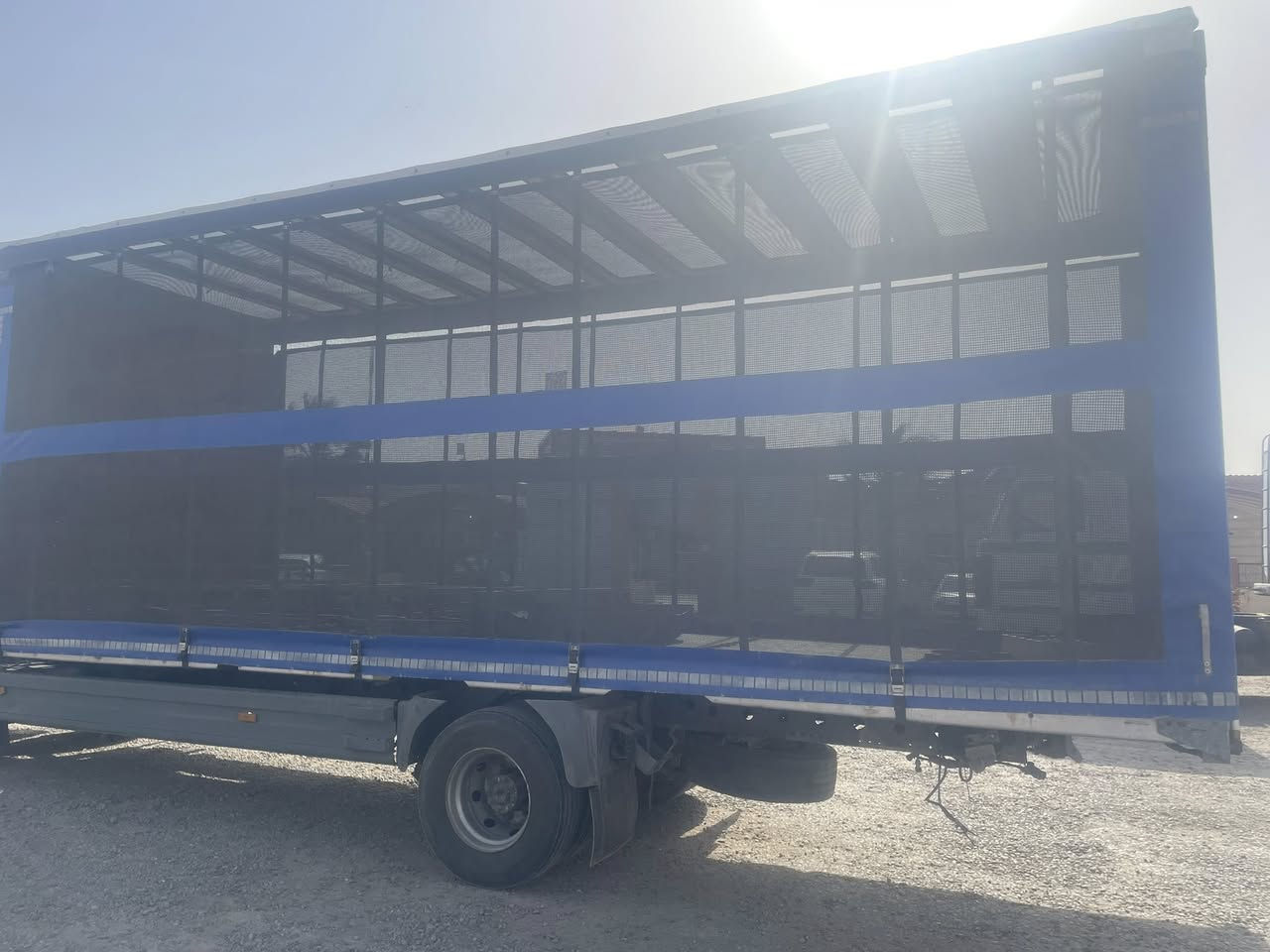 السلام عليكم بدي  مال دجاج مال سحال اكتروز وحش للبيع ***********
