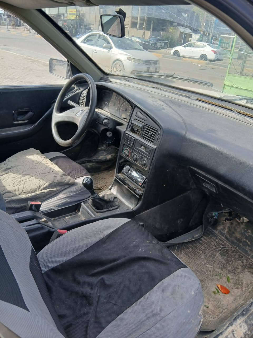 بيجو روى للبيع بدون راعي صاحبها الشرعي متوفي من أهل الناصريه رقم بغداد الماني ابيع بدون تحويل اتكفل سرق وعشائر  السياره جاهزه من كلشي كهربائيات كلها شغاله فقط الكيلو متر ميشتغل والبور ينضح دهن والنمره الثالثه مرات تجي مرات متجي بس نمراتها البقيه كلش حلوه وناعمه كشراها مو صافيه كلش خاف الصور مواضحه نكره بكل وكت وين ماتريد روح بيها سنويتها ساقطهه
ابيع كوم حديد اتكفل سرقه وعشائر  سعرها 13 ورقه وبيها مجال مكاني بغداد قريب على فلكه 83 مال الطالبيه 
***********
