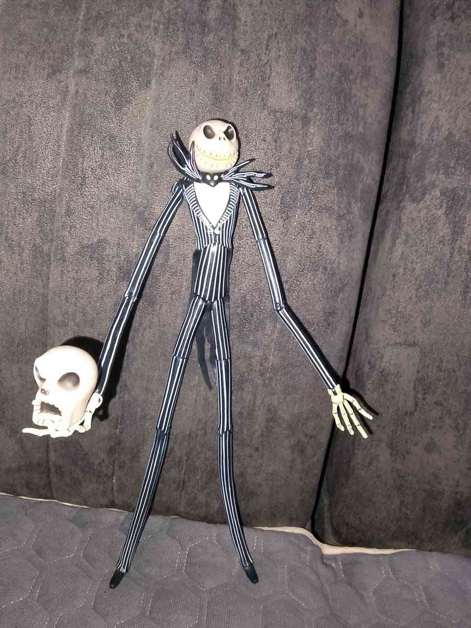 السلام عليكم مجسم جاك رعب طول 30 سانتي نموذج Aاصلي تركيب كامل مفاصل اضافه ال 12 من الروس المركبه على المجسم بس بسعر 35 الف بلاش الي يعرف سعره تسليم موصل فقط


**إذا كنت صاحب هذا الإعلان وتريد حذفه لأي سبب، رجاءا أرسل رسالة إلى الدعم الفني**