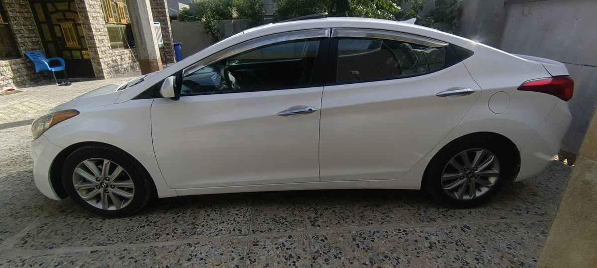 النترا ٢٠١٣ كندي  حادثهة حوض الجنطة محرك ١٨٠٠ جاهزة من كل النواحي بيهة صبغ اثر شخوط  وطخات بسيطة بدون حادث للجمالية حزام ابيعلك. سيارة بأسمي تحويل ثاني يوم سعر (108) وبيهة مجال. بالخير على الياخذهة. العنوان ( بغداد - المدائن) للتواصل ***********
