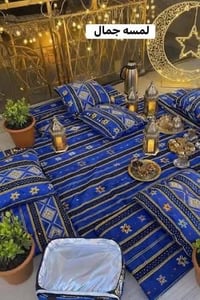 طقم جلسة كامل • ٤ فرش ٤ مخدات • بساط ١٥٠×١٥٠م