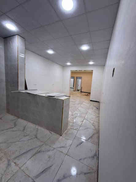 بيت زراعي للبيع  صفر مامسكون في ارقى مناطق كركوك مساحته 220 متر باتجاه شروق الشمس البيت مضمون اوراقه كلها كاملة مشمول بقرار التمليك مع توفر خدمات كاملة بالمنطقة ماء وكهرباء والمنطقة كاملة كلها زراعي  يتكون من استقبال وهول ومطبخ وغرفتين نوم سويت وصحيات داخلية وخارجية 
(السعر 95مليون)مليون وبي مجال 💵💵
العنوان طريق بغداد خلف المستشفى التركي مقابل مطعم صمد بداية سايدين حي الواسطي قرب المحافظة الجديدة 
للتواصل والاستفسار على الرقم التالي***********
