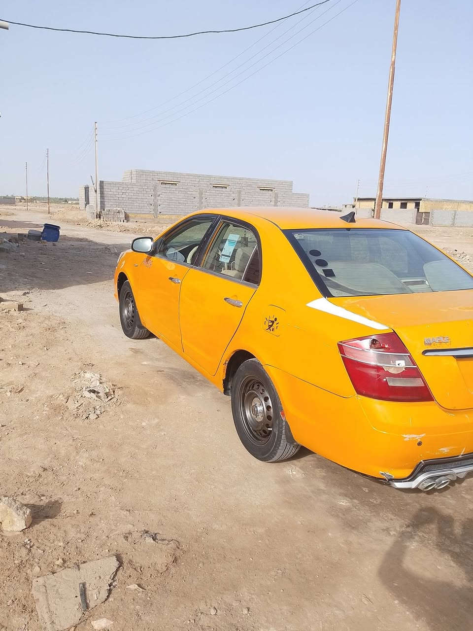 سلام عليكم جلي موبل صفره محوره كورلا موديل 12 كير ومحرك خير من الله تبريد حداديه  عندي وكاله بيها العنوان الإسكان الصناعي ذي قار السعر 35ورقه  مراوس حسب القناعه ماكو مشكله 
***********
