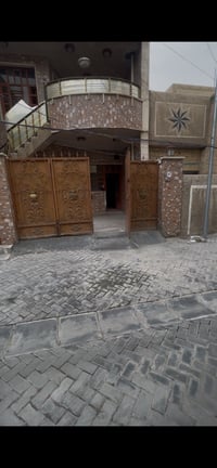 بيت غرفتين وصاله مساحه ١٢٠ بشارع جامع جلاال