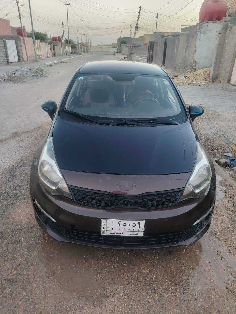 كيا ريو 2016 بسمي مداور ثاني يوم سنويه لل28 سياره جاهزه ماعدا الكمبريسر ضعيف وبيه بارد بلجاملغ الخلفي *********** السعر 79
