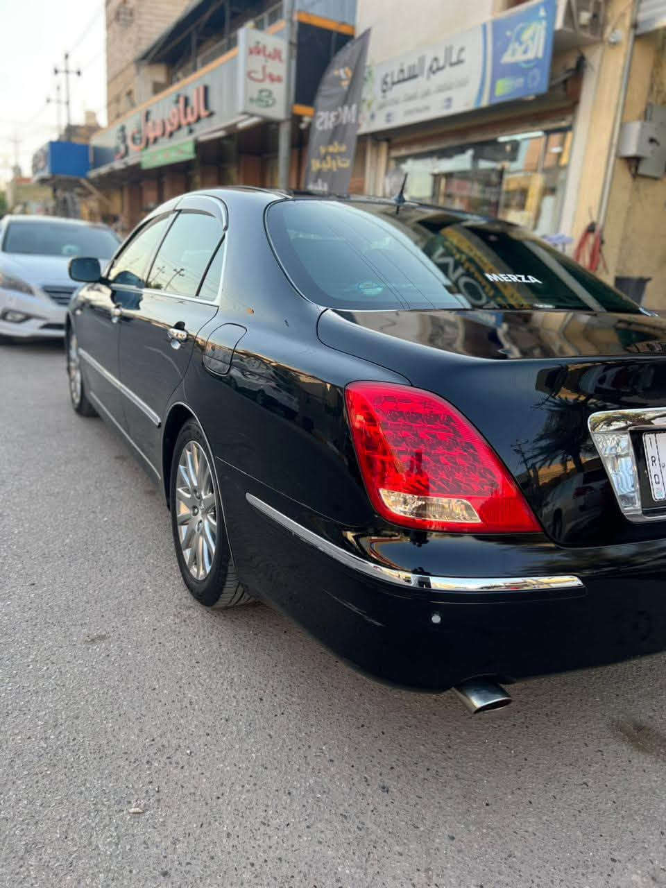 ١TOYOTA CROWN MAJESTA👑
ماجستا 
للبيع تيوتا ماجستا. 2007 
اصولي💥 شرط المداور قرار 48.    (كفاله عامه من كلشي)✨
الون اسود ملكي 
رقم بصرة انكليزي سيارة باسمي مدوار ثاني يوم مشروع وطني  
المواصفات👇 
5دكم 
تحويرة نجف فوك وجوه ابريك شاهينة 
✅ محركها V8 الحجم 4300
✅ كشنات جلد اسود 
✅ تبريد امامي خلفي3قطع.
✅ 3قطع بردات خلفيه.
✅ اربع كشنات كهرباء.
✅ 5بصمات ابواب+بصمة تشغيل+ صندوك شفط 
✅ كشنات خزن ميموري.
✅ حساسات  امامي وخلفيه
✅ كامره خلفيه 
✅ بگ لايتات لد اصل.
✅ ثلاجة
✅ مري ترحيب عند الاقتراب+ بالمري والجملغات.
✅ ستيرن كهربائي 
✅ مري كهرباء+هيتر♨️
✅ تحكم ستيرن+كروز تثبيت سرعه.
✅ جنطه جكات كهرباء شفط.
✅ 
✅
وباقي المواصفات المعروفه لل5دكم.
والسياره جاهزه على اخر حبايه تخم تاير باتري جديد
.سنوية لغاية 2030
والسياره بالواقع اجمل من الصوره📷.
العنوان النجف الأشرف
السعر 185 وبيهه مجال
***********
